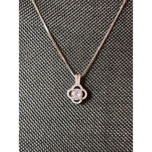 Sterling Silver Quatrefoil Halo Cubic Zirconia Solitaire Box Chain Necklace